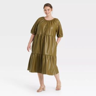 Who What Wear x Target + Raglan Short Sleeve Trapeze Dress