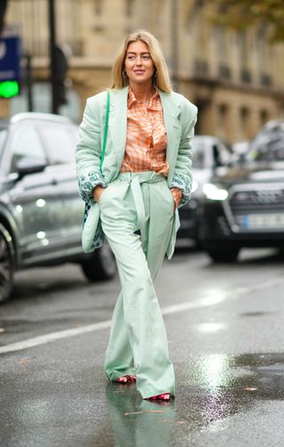 womens-suiting-trend-2021-295718-1634227428816-image