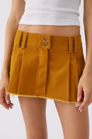 BDG + Sydney Pleated Low-Rise Mini Skirt