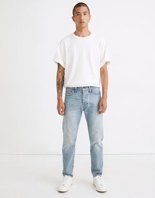 Madewell + Relaxed Taper Jeans in Chadburn Wash