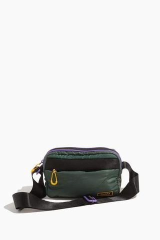 Ganni + Quilted Recycled Tech Crossbody Pouch in Dark Green