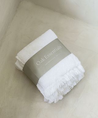 Oak Essentials + Cloud Washcloth