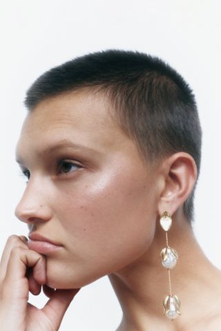 Zara + Pearl Petal Earrings