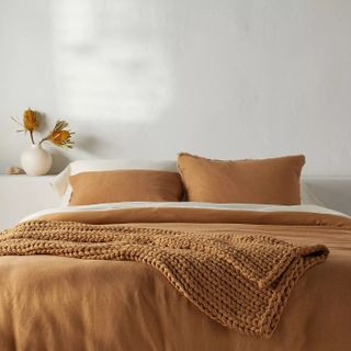 Casaluna + Oversized Solid Bed Throw