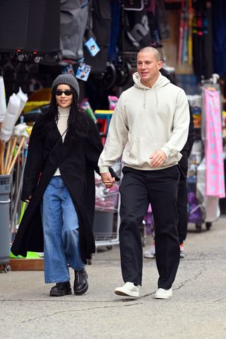 zoe-kravitz-channing-tatum-outfits-295968-1635371966133-image