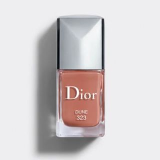 Dior + Vernis in 323 Dune