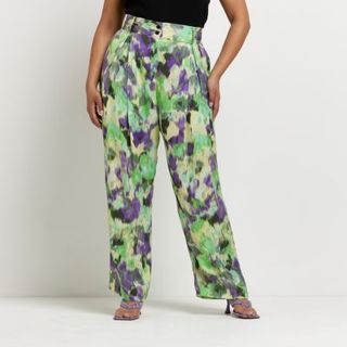 River Island + Plus Green Printed Wide Leg Pleated Trousers