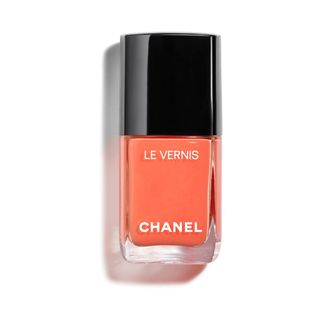 Chanel + Le Vernis Longwear Nail Colour in 745 Cruise