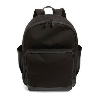 Béis + The Backpack