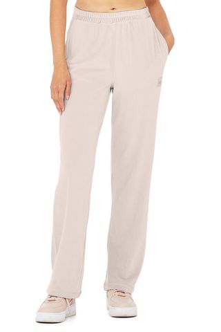 Alo Yoga + Velour High-Waist Glimmer Wide Leg Pant in Dusty Pink