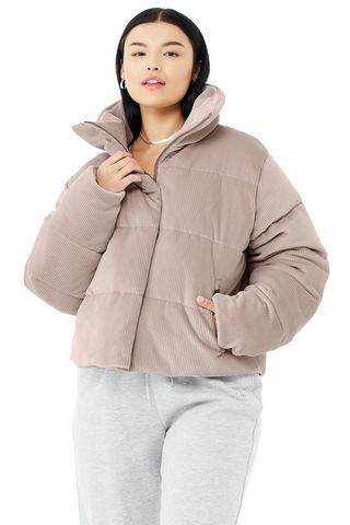 Alo Yoga + Ribbed Velour Gold Rush Puffer in Dusty Pink