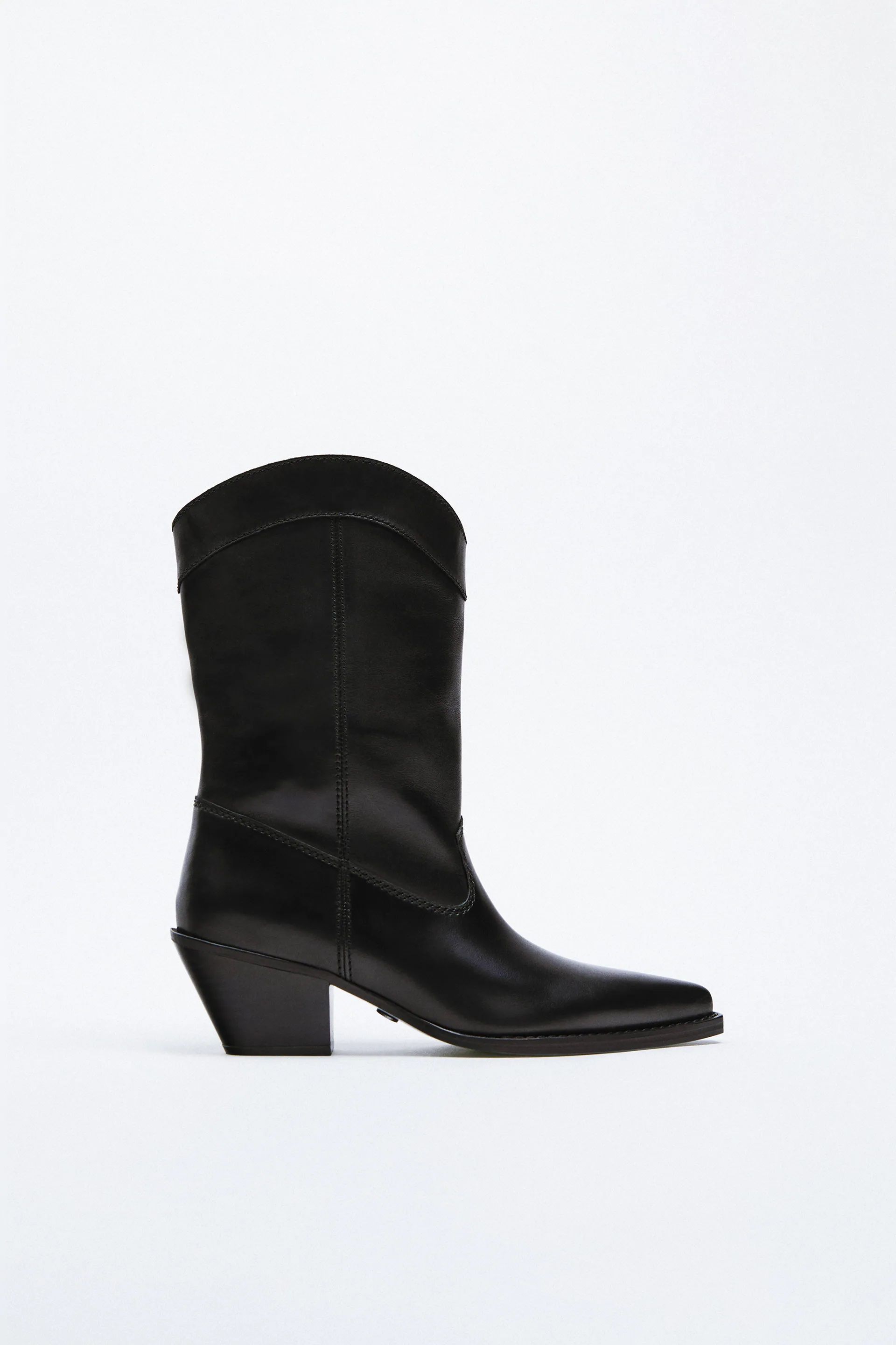 Emily Ratajkowski's Zara Cowboy Boots Are Sure to Sell Out Who What Wear