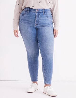 Madewell + Petite Curvy Roadtripper Authentic Skinny Jeans