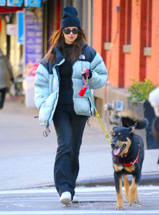 celebrity-puffer-jacket-outfits-296498-1637199769574-image