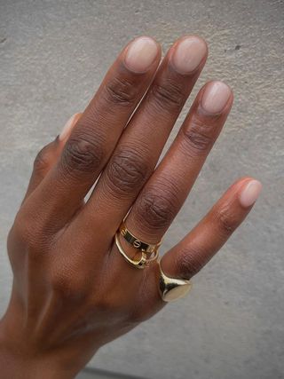 nail-trends-2022-296511-1637258763915-image