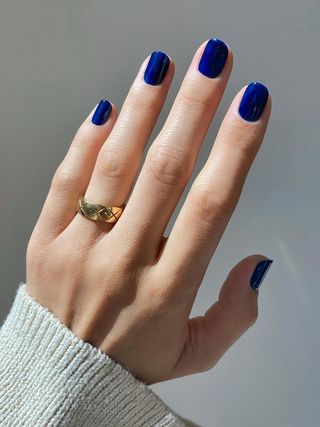 nail-trends-2022-296511-1637259432245-image