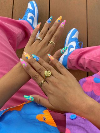 nail-trends-2022-296511-1637259834052-image