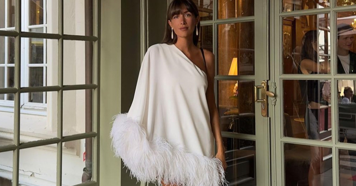 7 French-Girl Party Outfits Parisians Love to Wear | Who What Wear