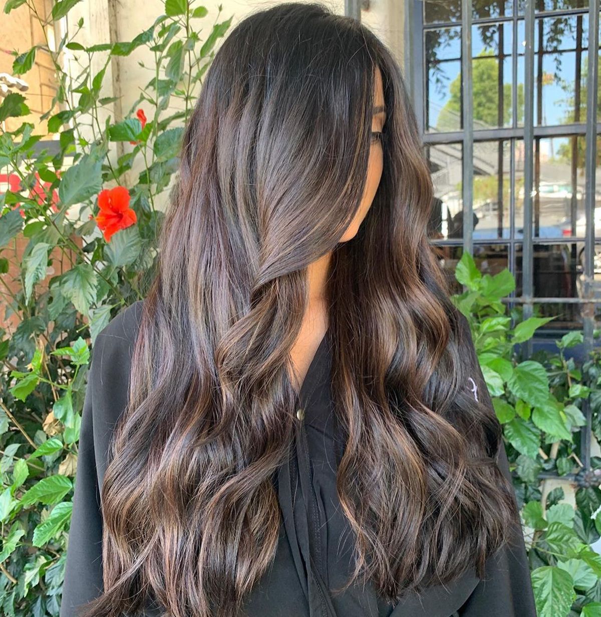 The Best Wavy-Hair Routine for 2A, 2B, and 2C Curl Patterns | Who What Wear