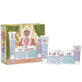 First Aid Beauty + Your Future Looks FAB Gift Set