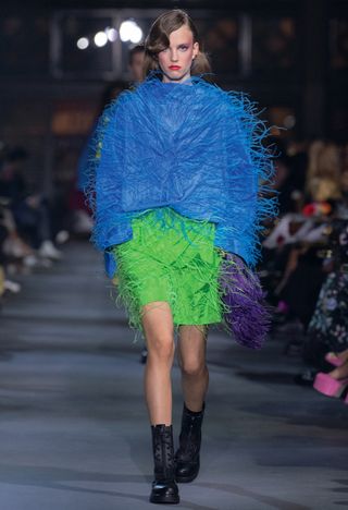 spring-summer-2022-fashion-trends-296818-1639048195484-image