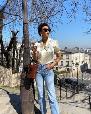 french-girl-levis-501-jeans-296831-1639054961558-image