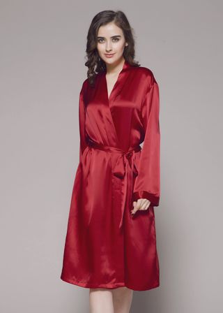 Lilysilk + 22 Momme Classic Mid Silk Robe
