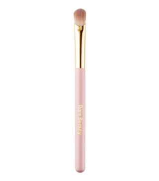Rare Beauty + Stay Vulnerable All-Over Eyeshadow Brush