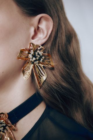 Zara + Flower Earrings