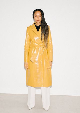 Hillary Macmillan + The Stella Trench