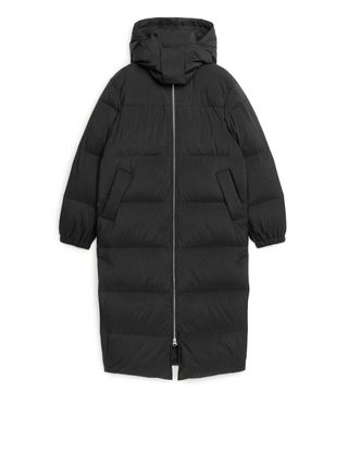 Arket + 2021 Long Down Puffer Coat