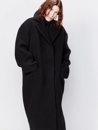 Raey + Exaggerated Shoulder Wool Cocoon Coat