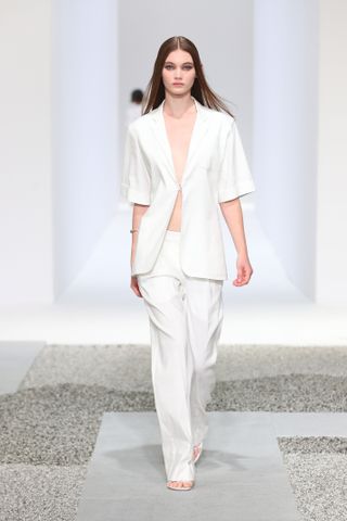 spring-summer-2022-colour-trends-297201-1641898255094-image