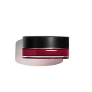 N°1 De Chanel + Red Camellia Revitalizing Lip and Cheek Balm in Berry Boost