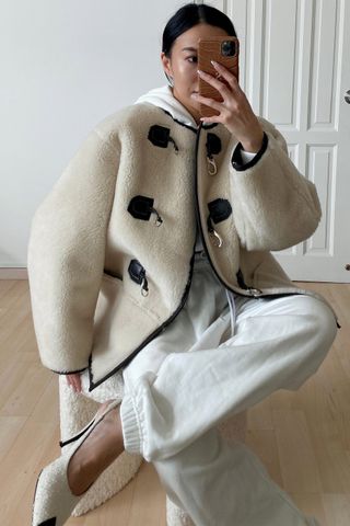 best-shearling-jackets-297322-1642419012248-image