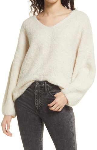 Vero Moda + Recycled Polyester Blend V-Neck Sweater