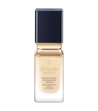 Clé de Peau Beauté + Radiant Fluid Matte Foundation SPF 20