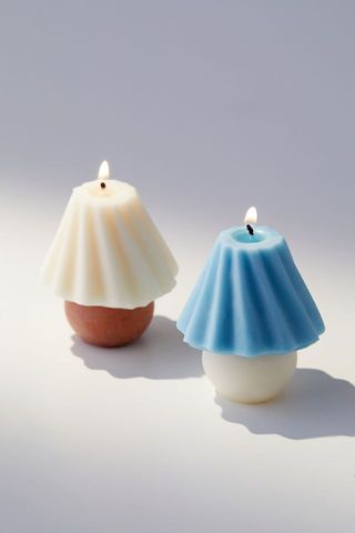 Yui Brooklyn + Small Lamp Shaped Candle