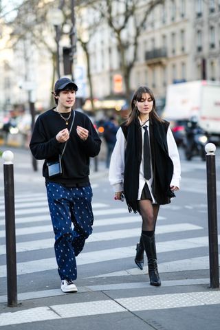 paris-fashion-week-street-style-fall-2022-menswear-297409-1642710214548-image