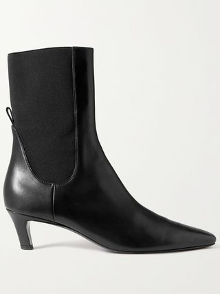 Totême + The Mid Heel Leather Chelsea Boots