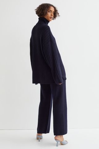 H&M + Knitted Trousers