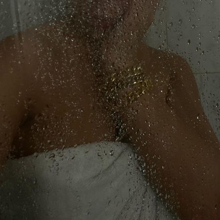 best-clean-smelling-perfume-297595-1643655848154-square