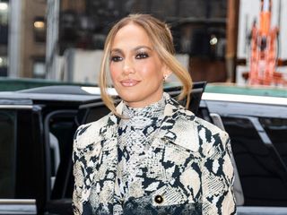 jennifer-lopez-snakeskin-297713-1643978514532-main