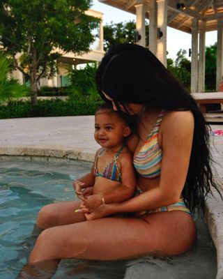 kylie-jenner-second-baby-297739-1644194498255-image