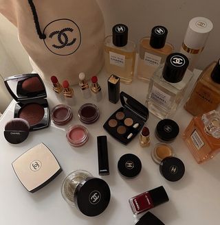 best-luxury-makeup-brands-297765-1644450202554-main