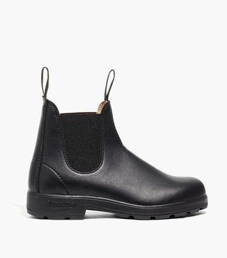 Blundstone + Classic 500 Chelsea Boots in Vegan Leather in Black