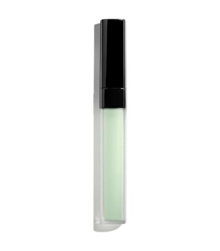 Chanel + Le Correcteur de Chanel Longwear Color Corrector in Vert