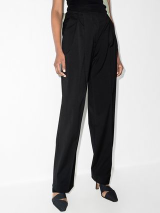 Low Classic + Low-Rise Wide Leg Trousers