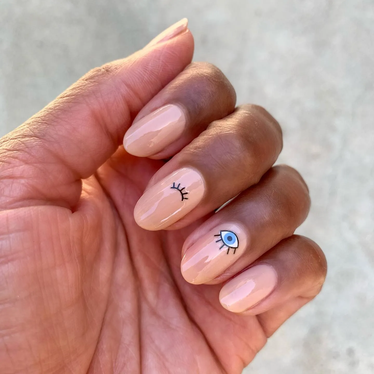 easy-nail-designs-298047-1645201395293-main