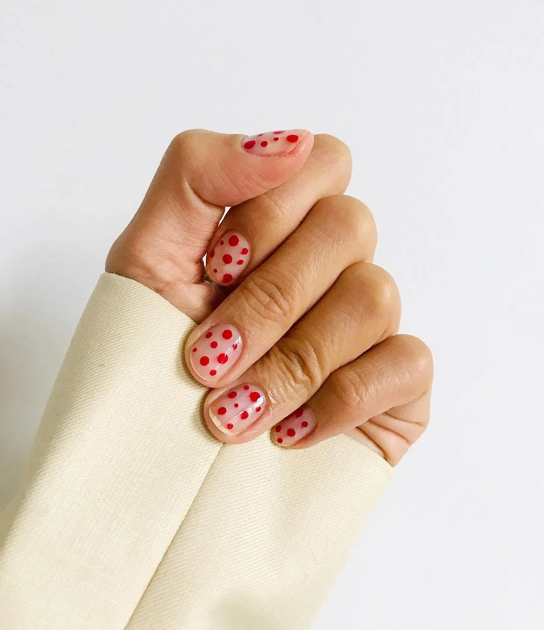 easy-nail-designs-298047-1645201895579-main